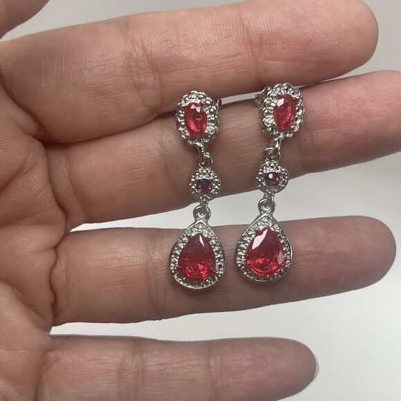 Teardrop Triple Drop Silver Tone & Pink Fuchsia Glass Statement Earrings New - Picture 2 of 6